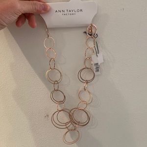 NWT Ann Taylor Factory Circle Rose Gold Necklace